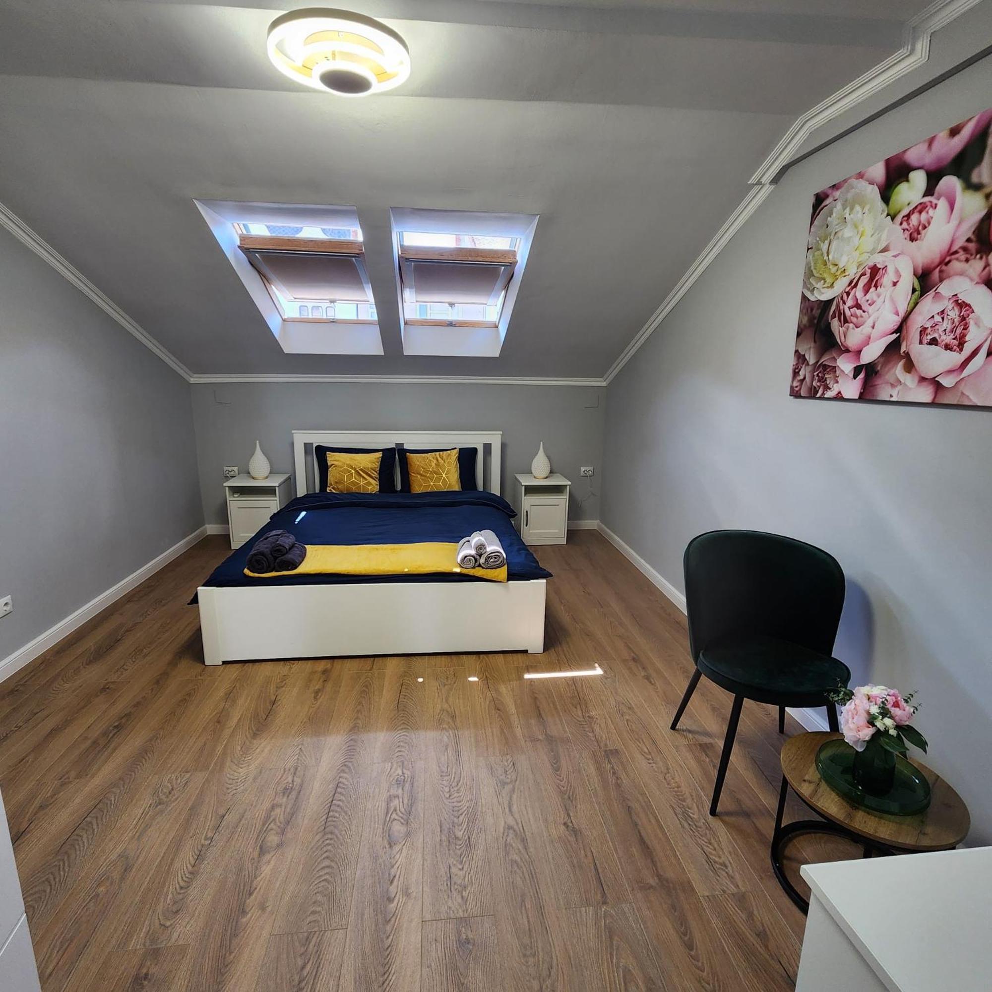 City Center Apartment -M Kolozsvár Kültér fotó